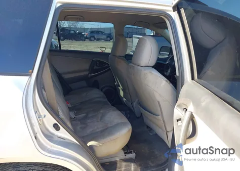 2012 Toyota Rav4 из США, поврежденный, VIN 2T3ZF4DV4CW132343